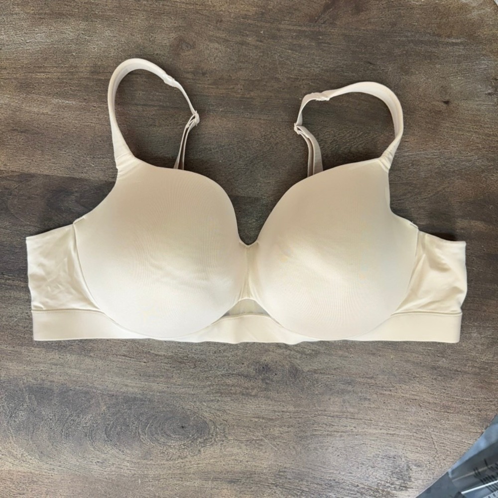 Cacique Lightly Lined Bra Size 44C‎ Nude Beige Underwire Plus Size